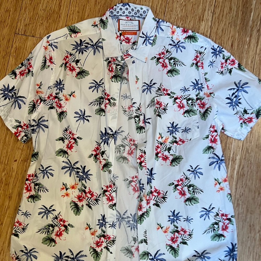 Denim & flower slim fit short sleeve floral button down size XL